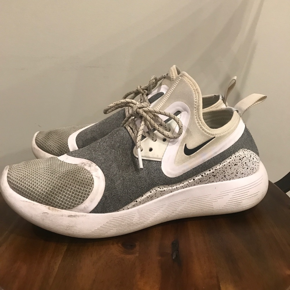Men’s NIKE LUNAR Sneakers